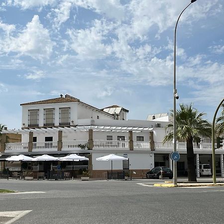 Hotel Restaurante Via Sevilla - Cadiz By Ma 22 Puntos El Cuervo  Екстериор снимка